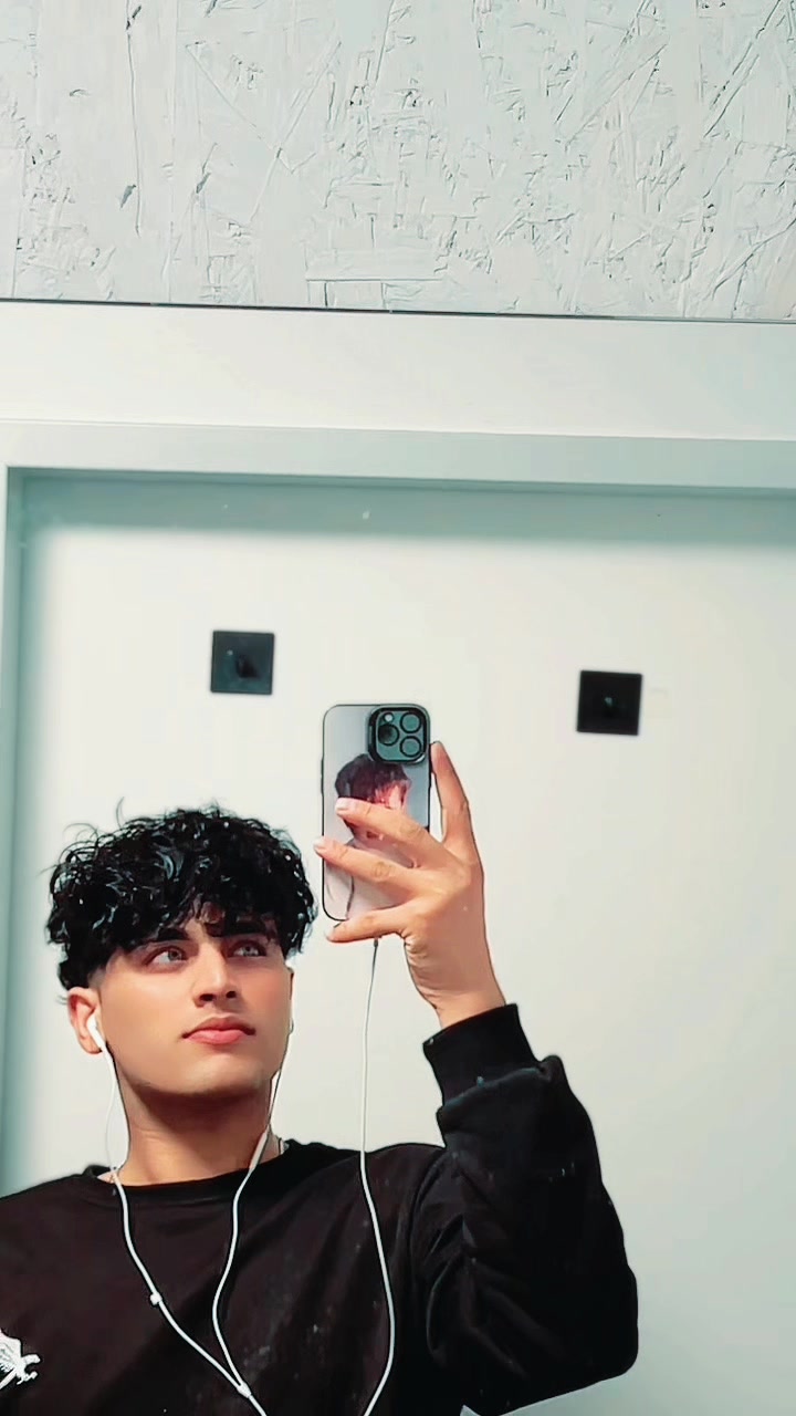 @🇦🇫🦅حکمت الله لغمانی🐊🇦🇬🐺