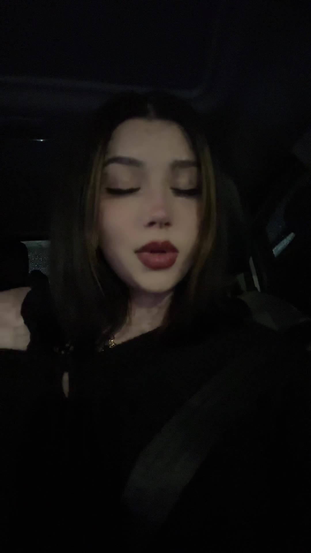 @Li_._na999