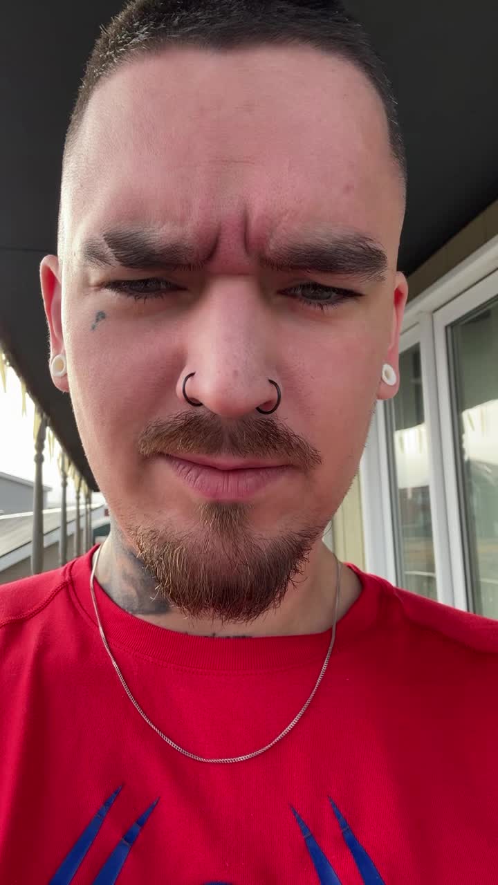 @Mister.