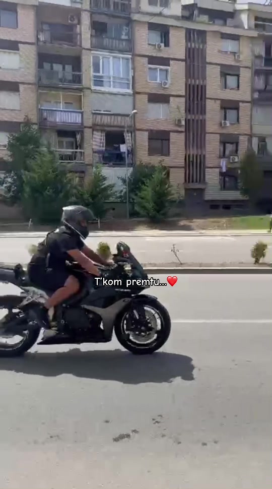 @Selmani_