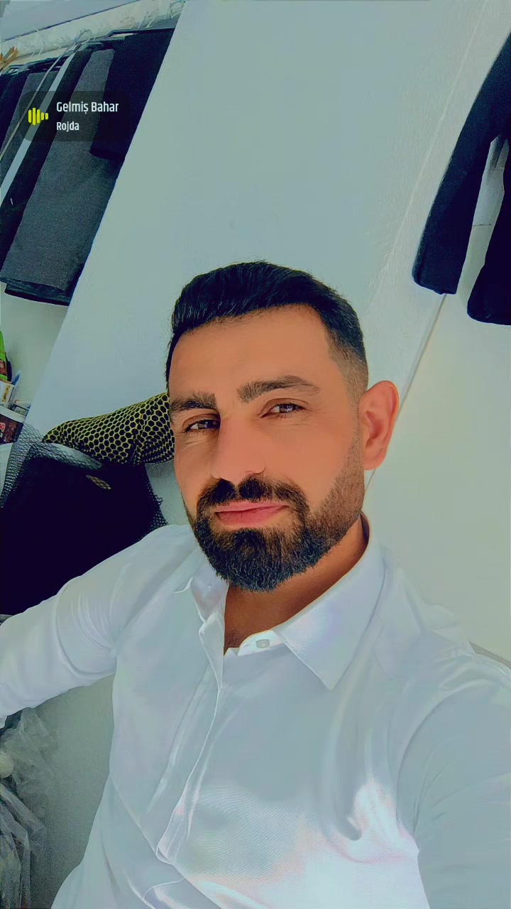 @Teyre baz🦁