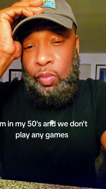 @Sirloveintheroom*