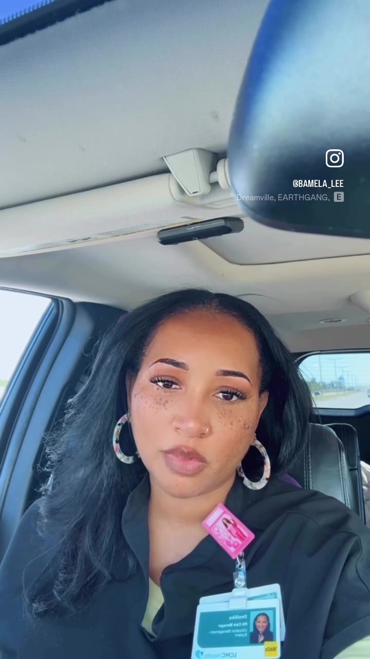 @Bamela_Lee