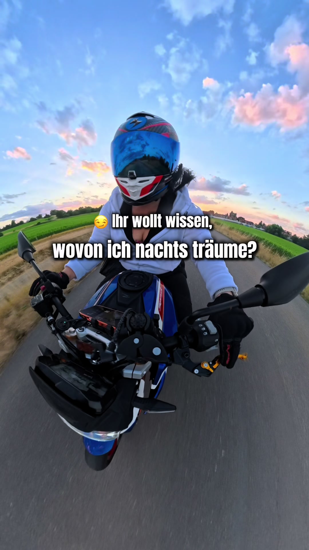 @BikerMeike🦋
