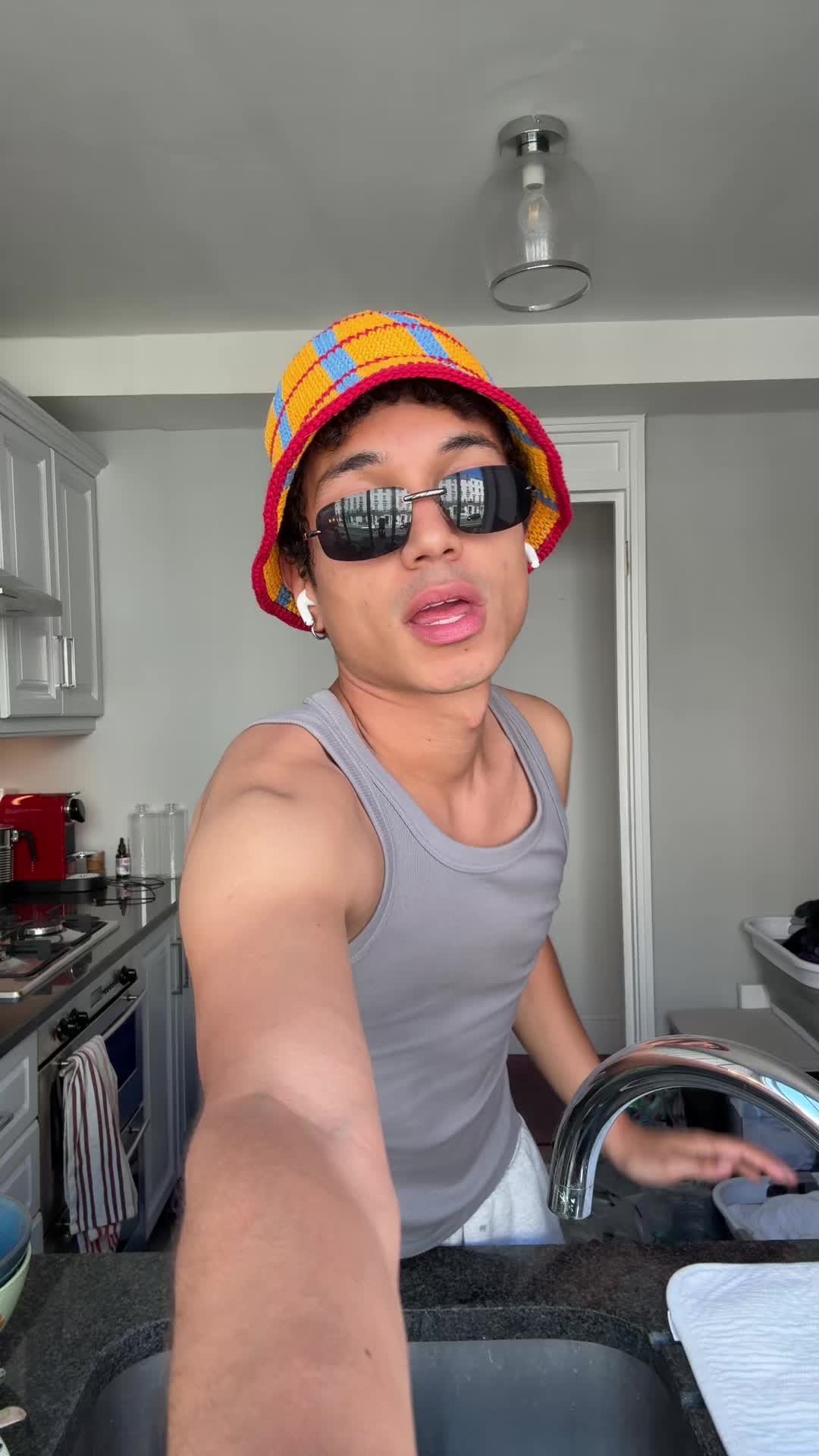 @piscesito