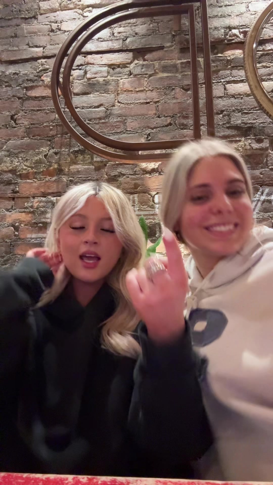 @niki