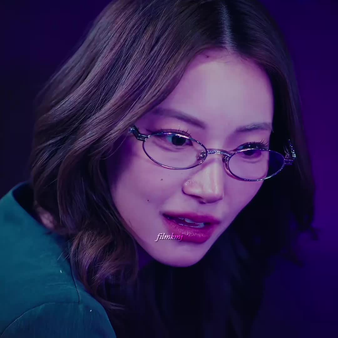 @em🧍♀️