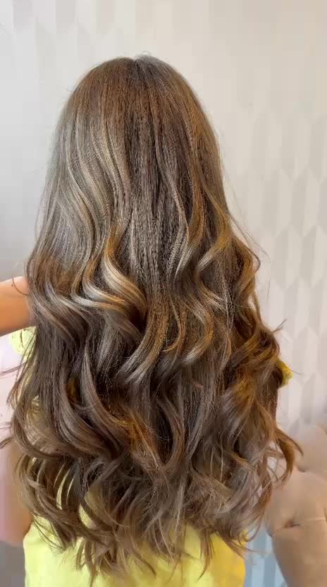 @Ilona.kapsalon.lunique