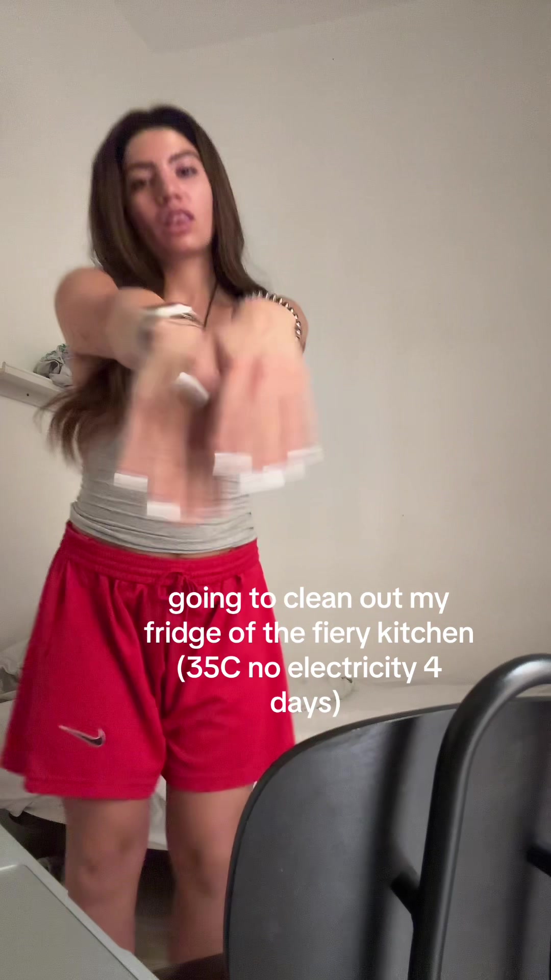 @chloe