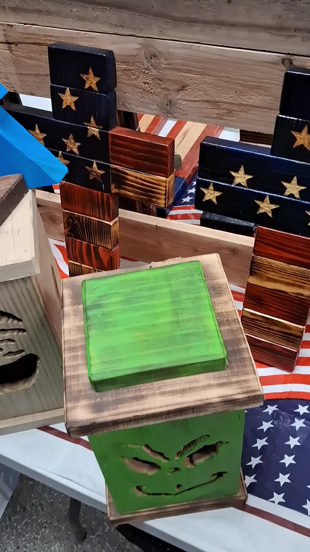 @Jason Woodworker/Artist