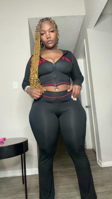@Juicyyboo
