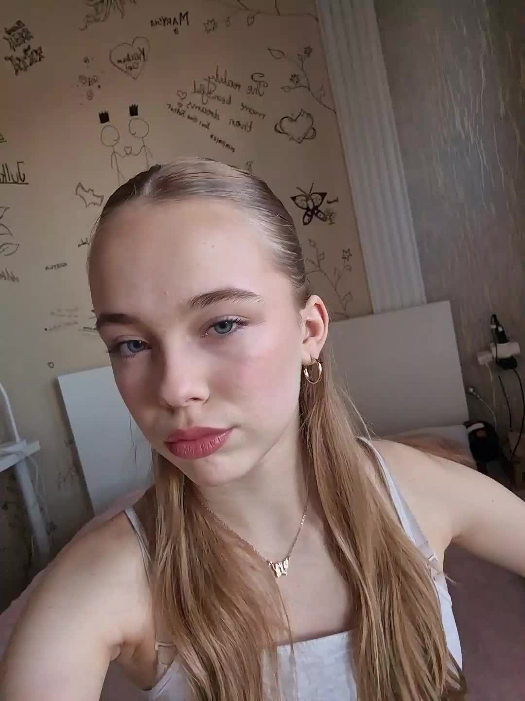 @🧸