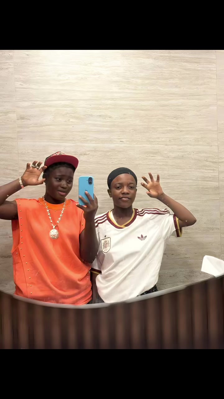 @Bijoux la star 🦁🇫🇷🤍🇨🇮
