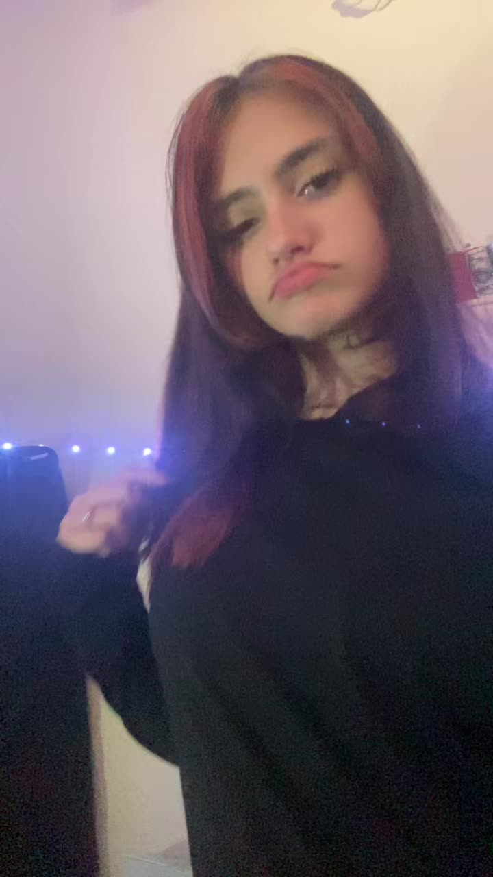 @Julie❦