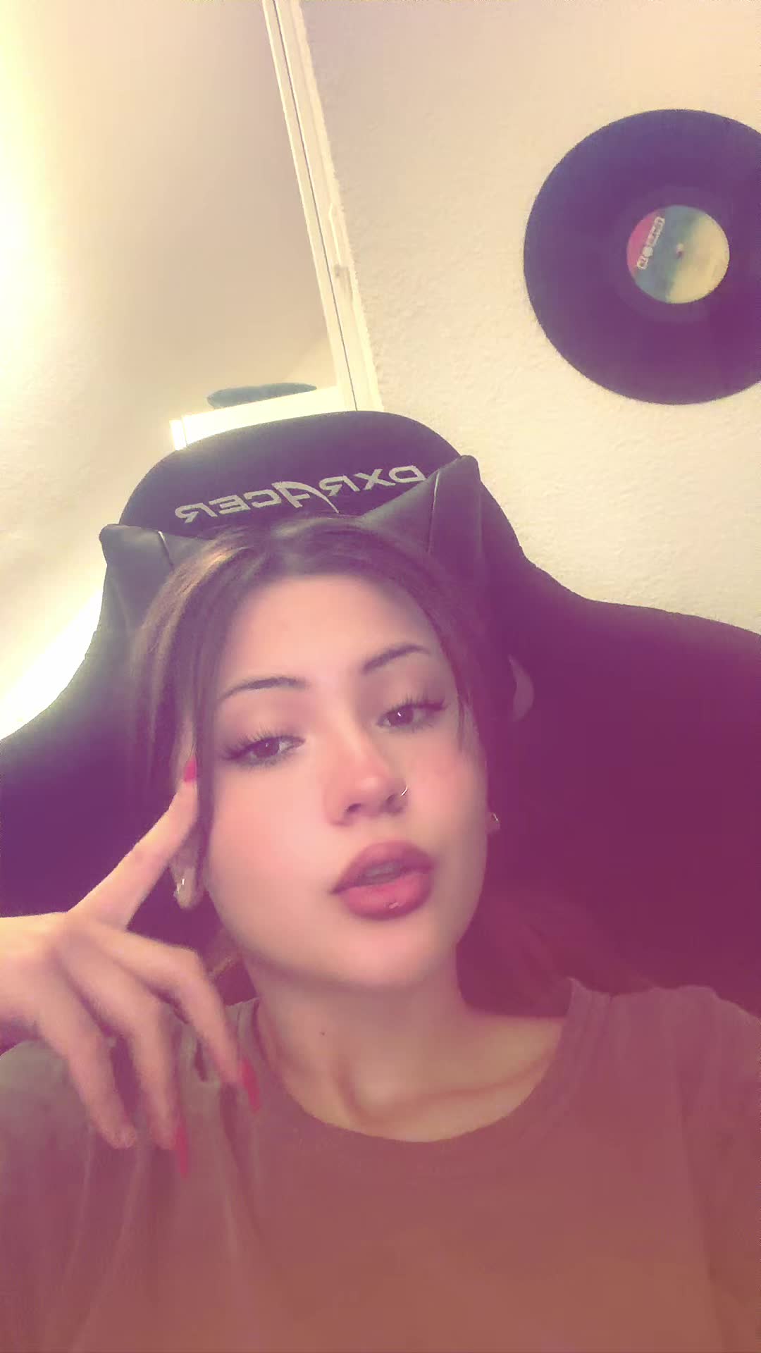 @E l a