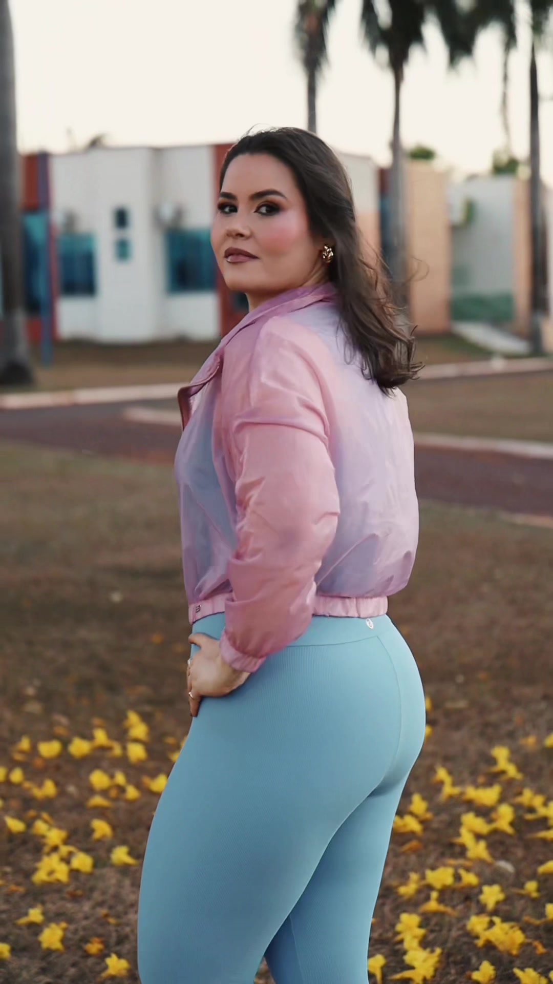 @Naiara