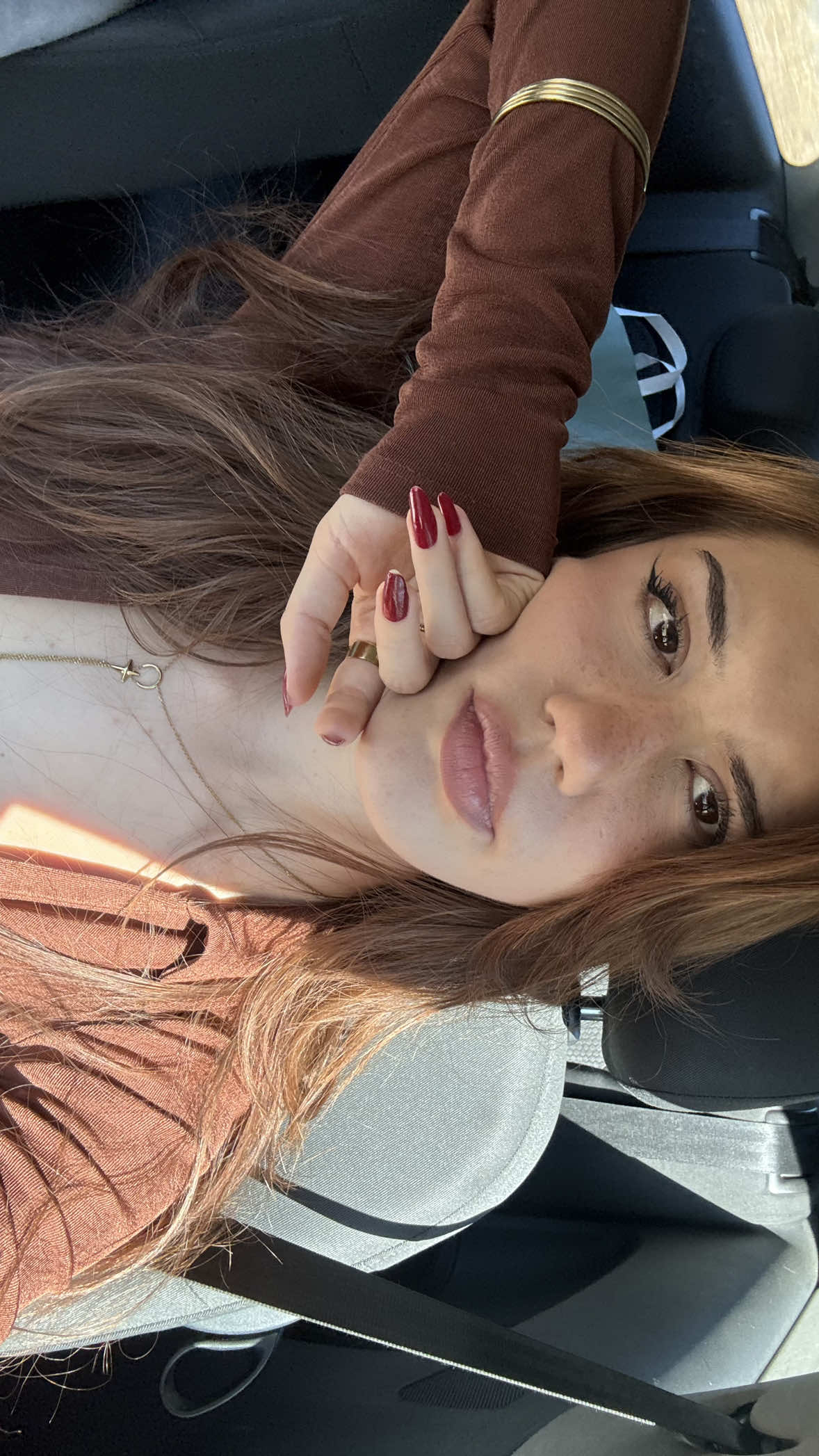 @𝟎𝟐𝐇𝟔𝟒