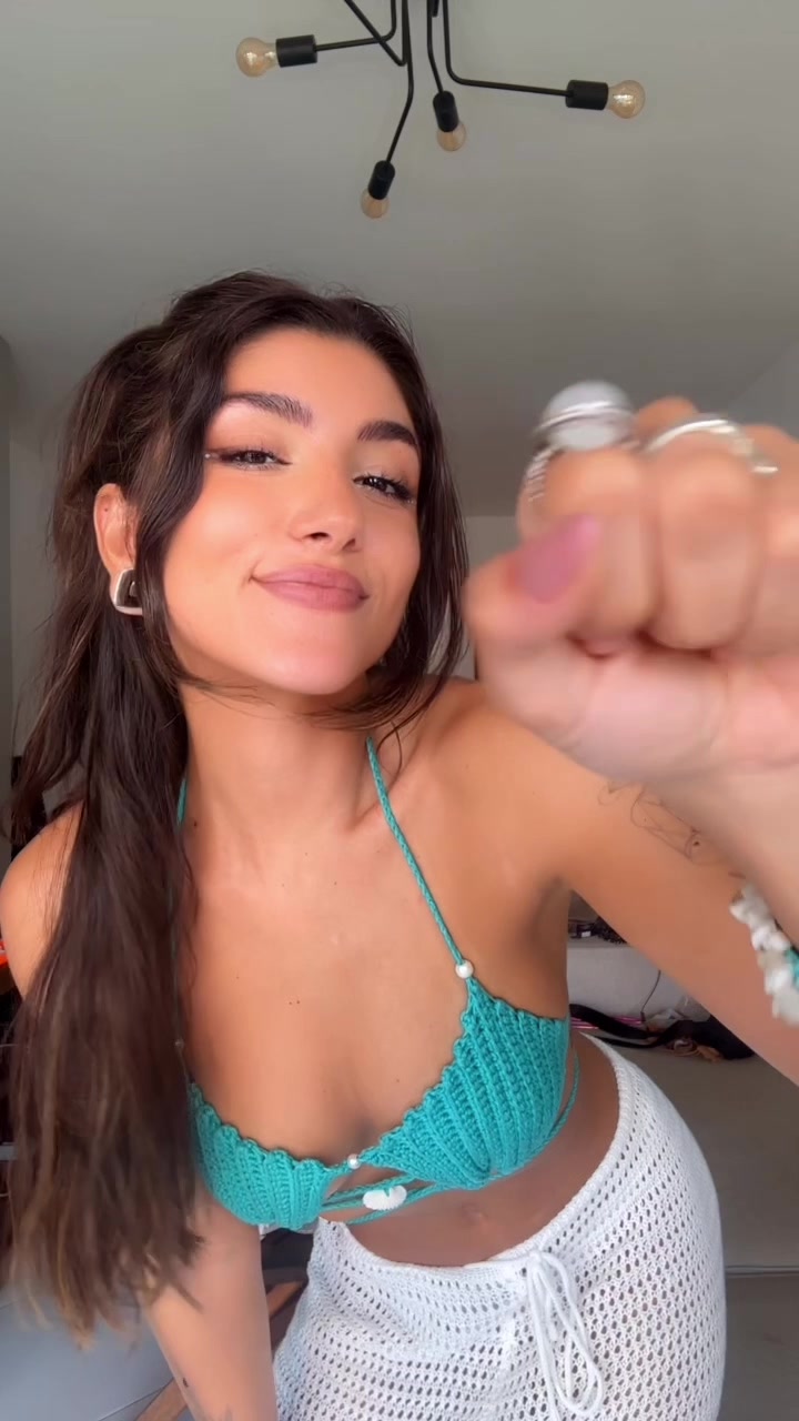 @Anniva