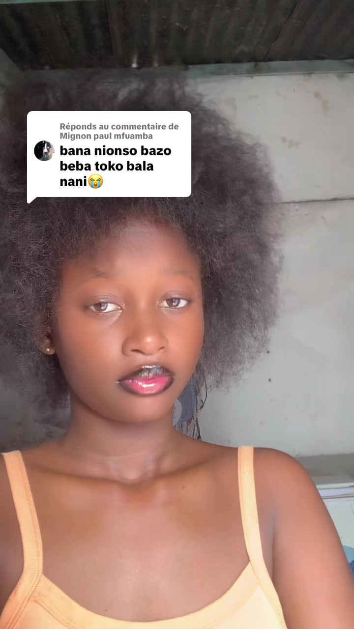 @Leur mere