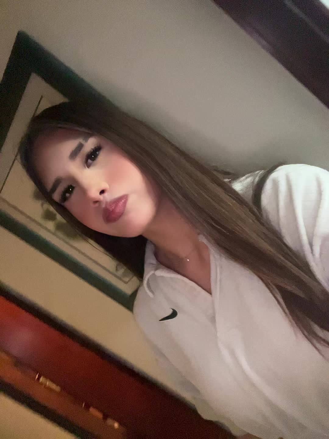 @NIKA🦈