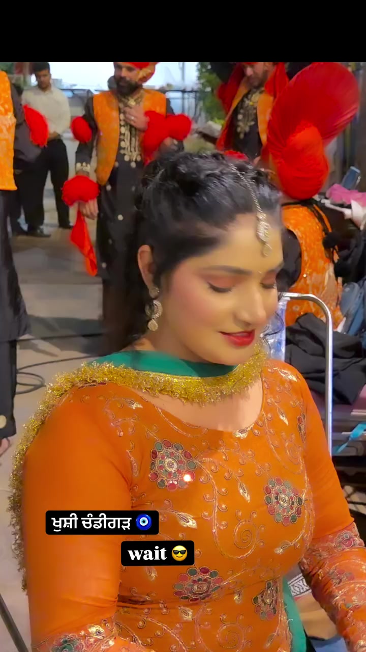 @Aj_Malika011