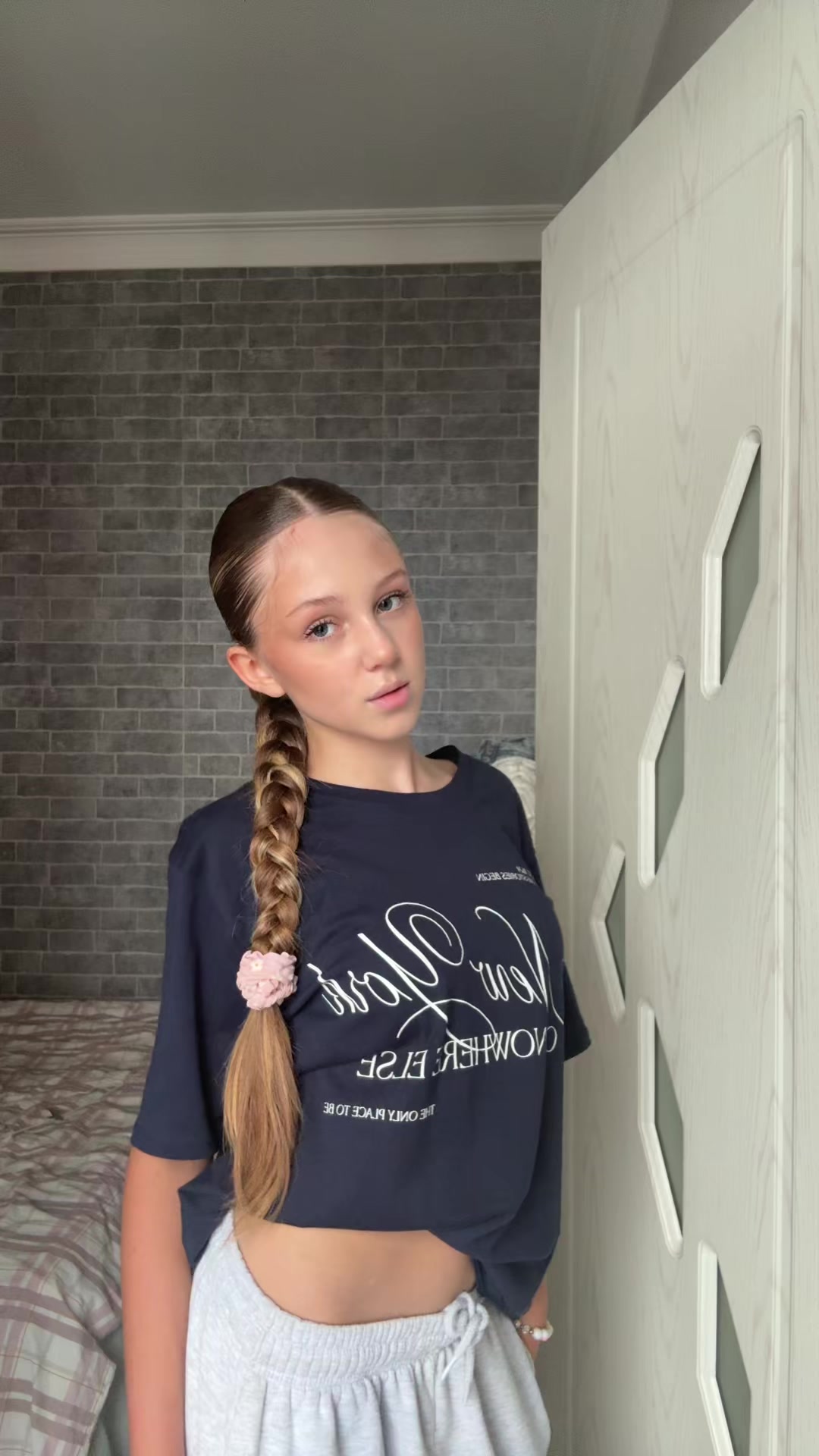 @вишенка🤙🏻