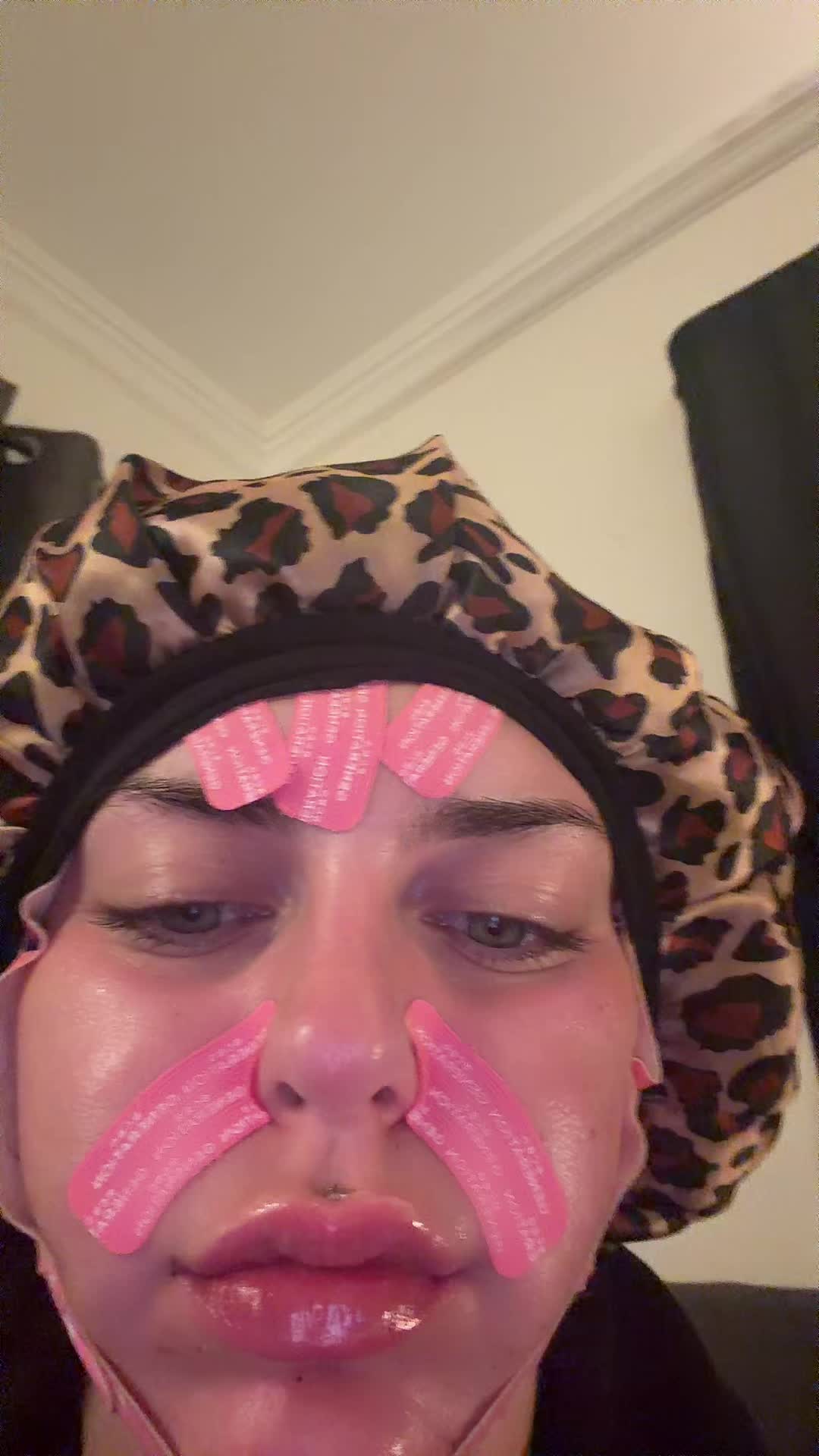 @༄ ꪖꪶꫀꪜꪖꪀꪀꪖꫝ ♰