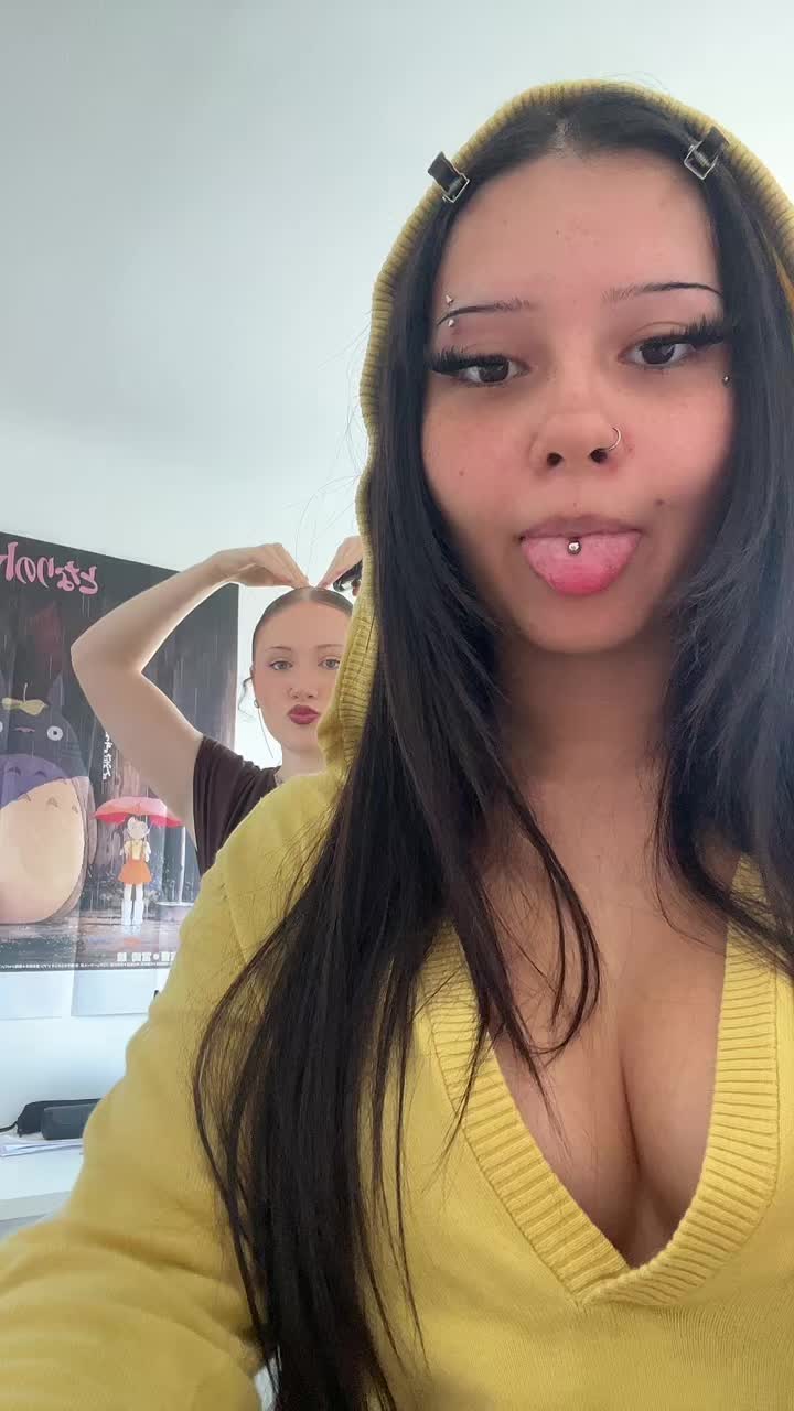 @Moi