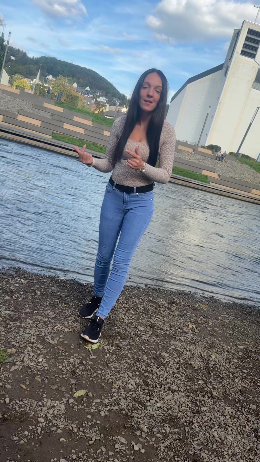 @👩🏻♥️blondii