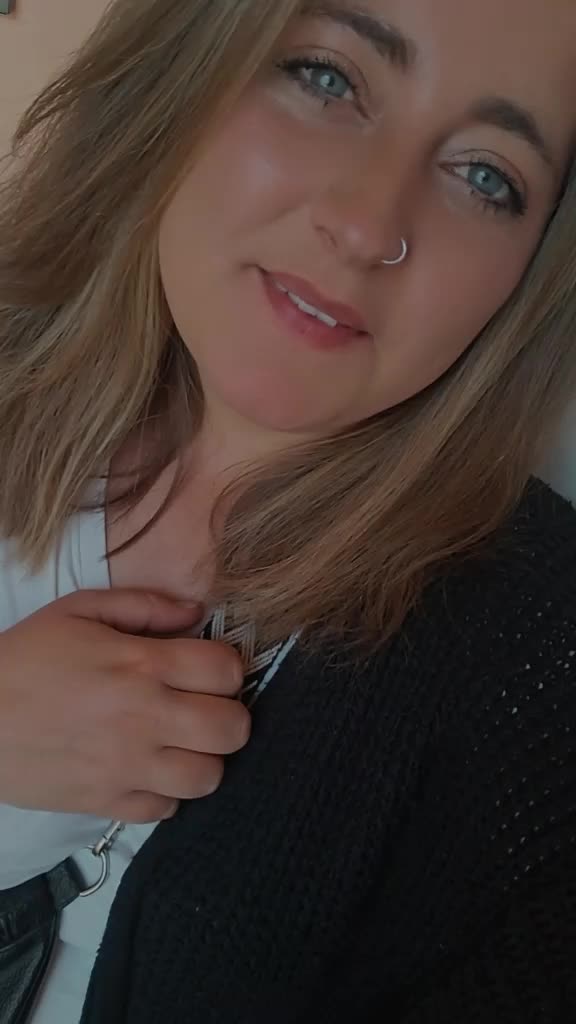 @Laura ✨️