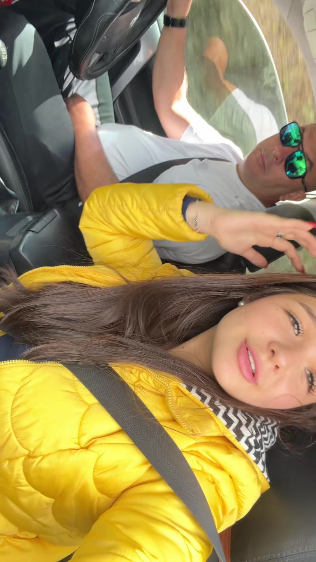 @Luana cadenillass