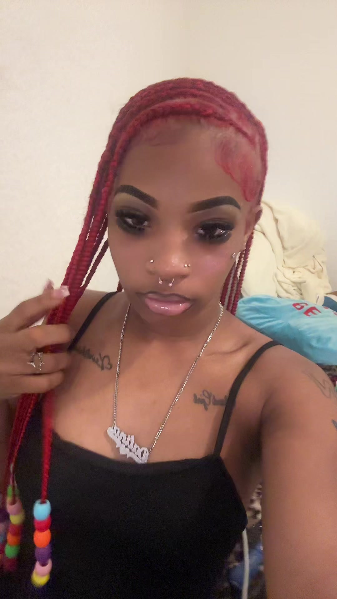@👩🏽&zwj;❤️&zwj;💋&zwj;👩🏽