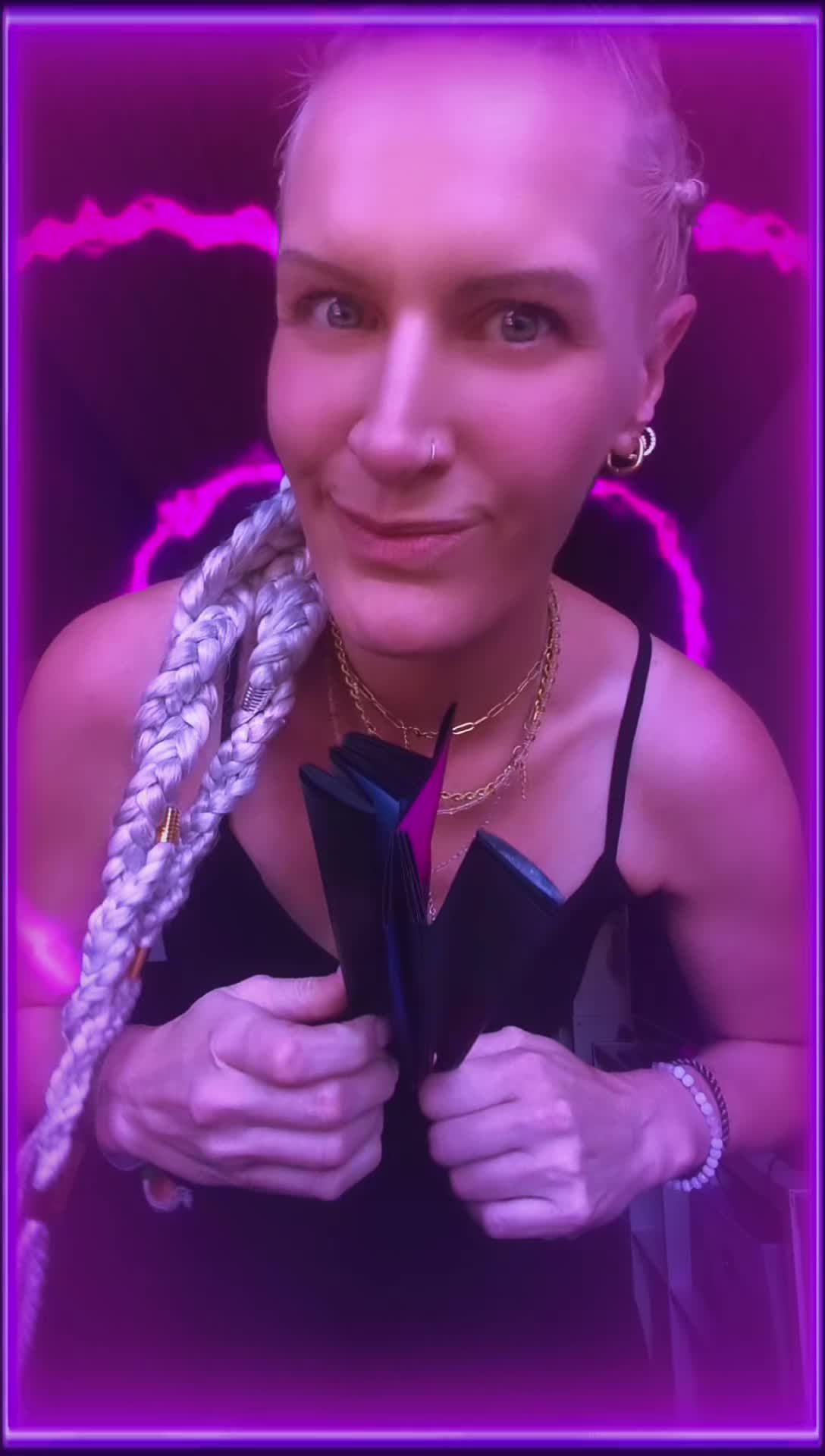 @🕳️ΗΞΧ ΗΞΧ🪩🔊🎼🎶🖤📸🧹