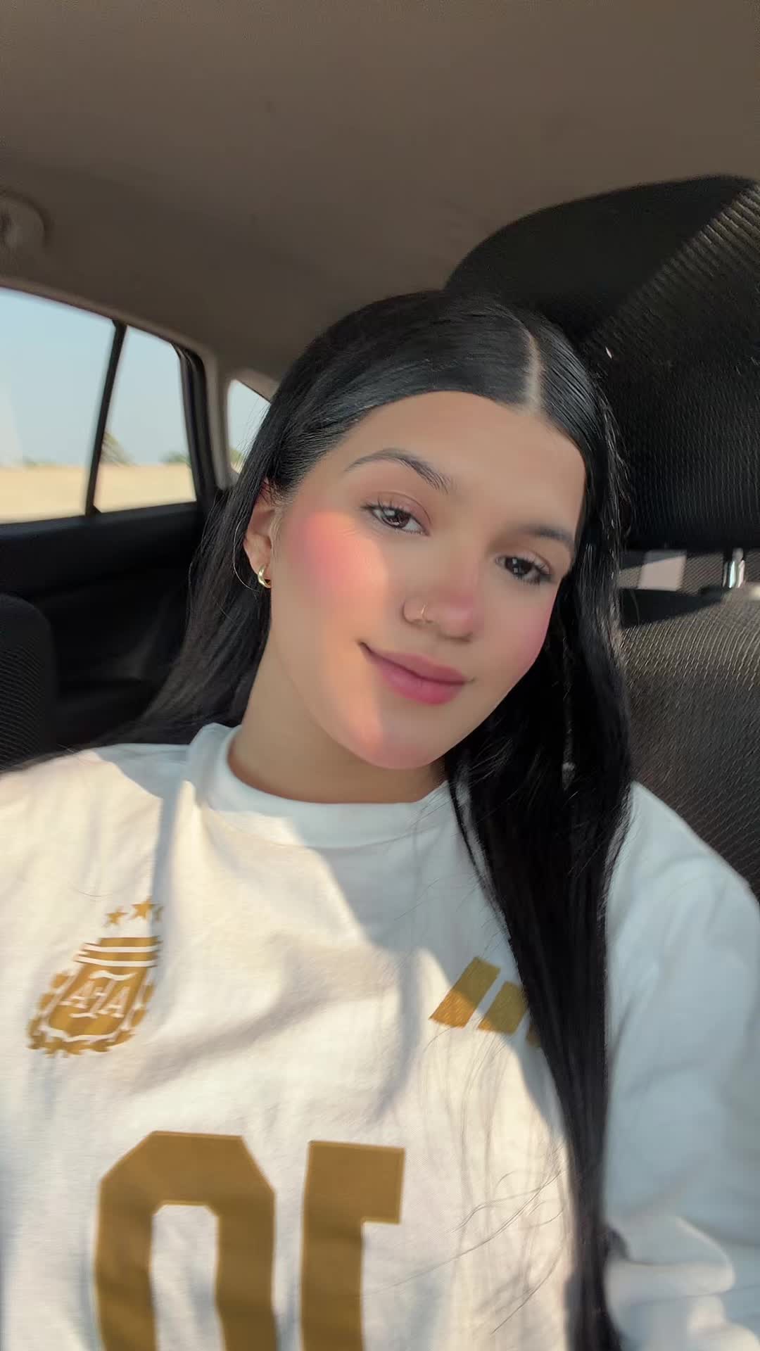 @Gabi🤎