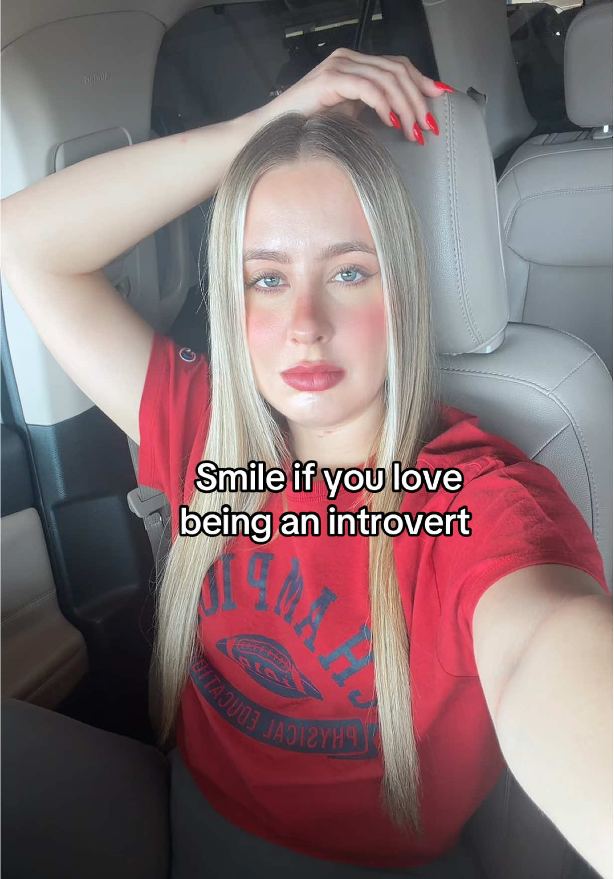 @Itsthespacecowgirl