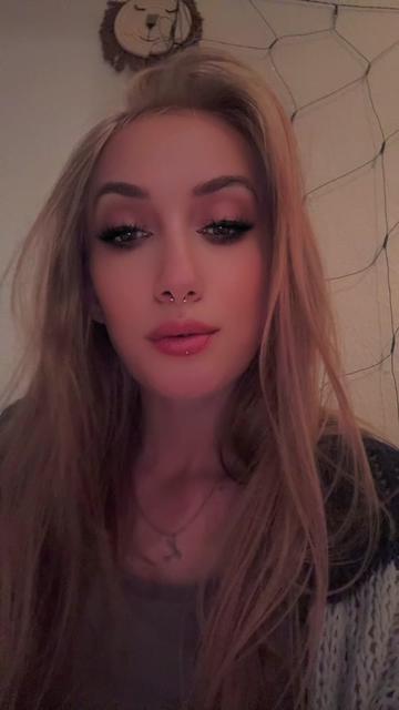 @Livinoox