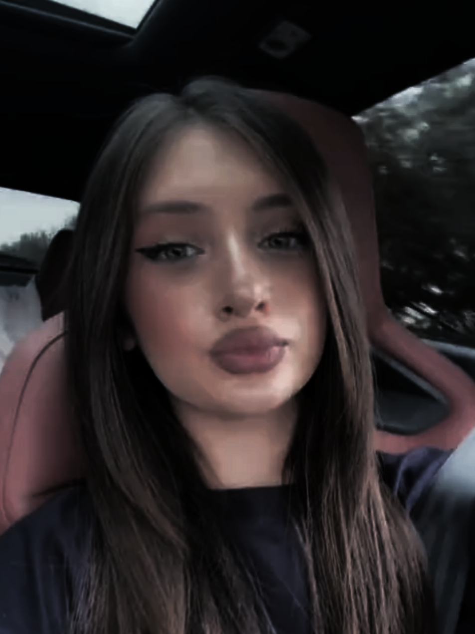 @𝓓𝓲𝓪𝓷𝓴𝓪