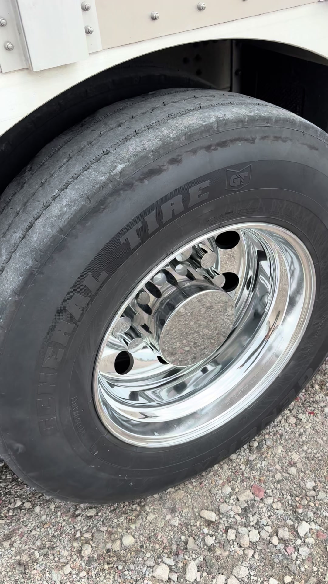 @skpolishingdetailing