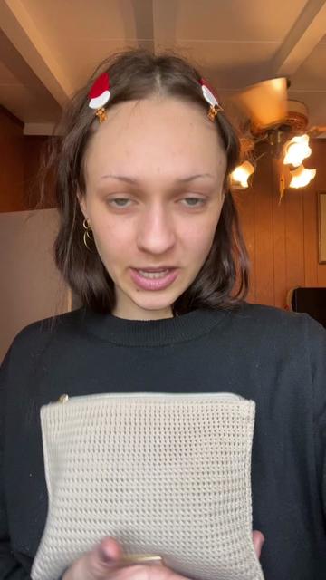 @dylantroesken