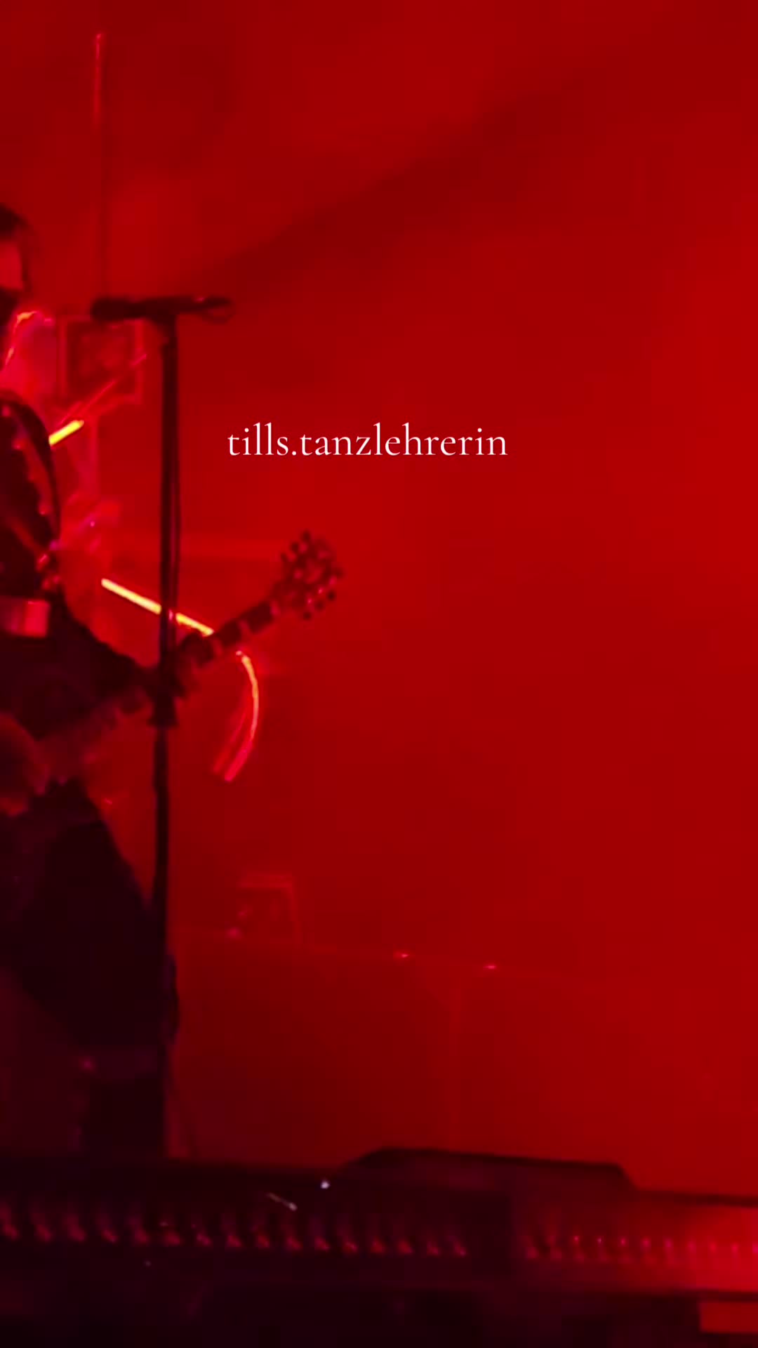 @Tills Tanzlehrerin