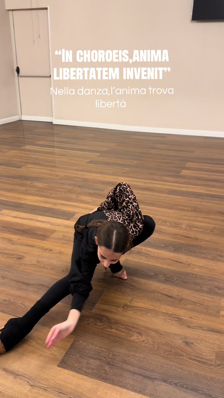 @𝐌𝐀𝐑𝐓𝐘🙈