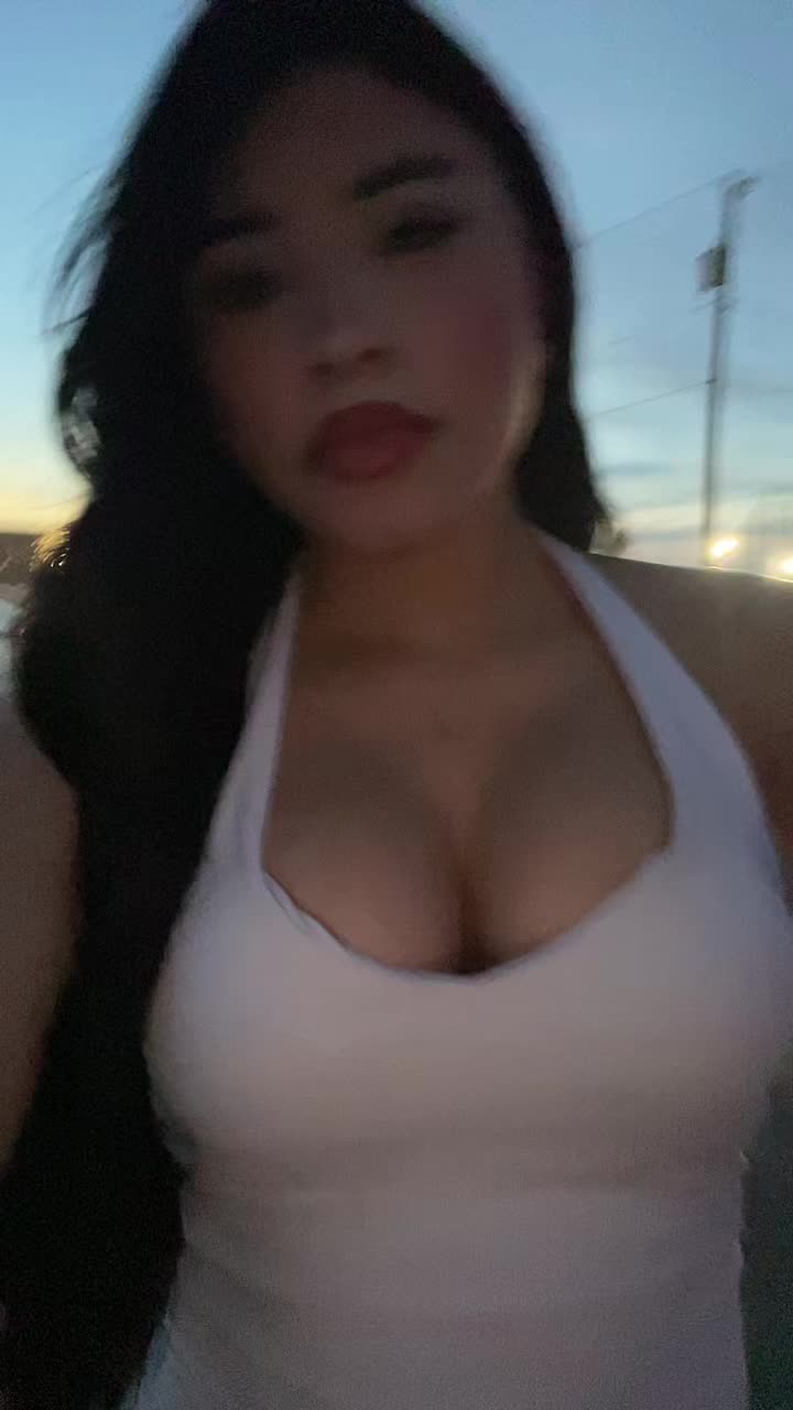 @???