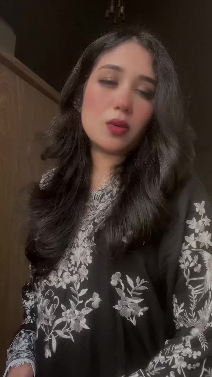 @annaparvez14