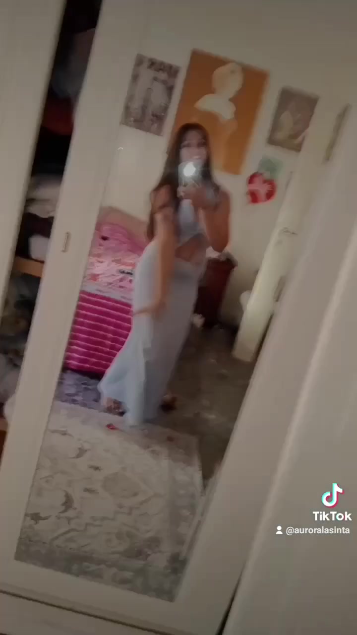 @auroralasinta