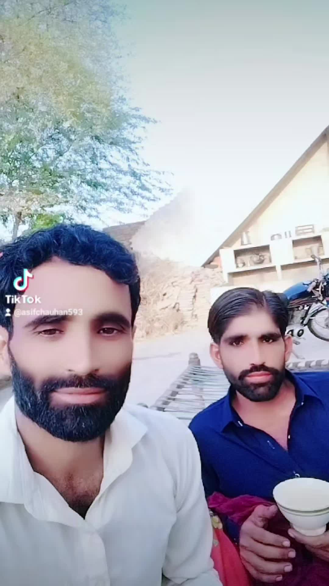 @✅Asif bhai127👑
