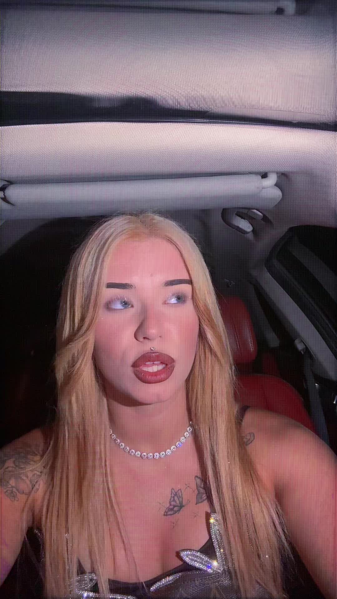@denisa_pralea