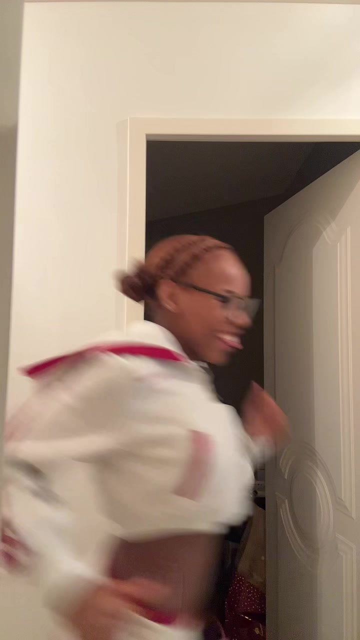 @zhelliel7