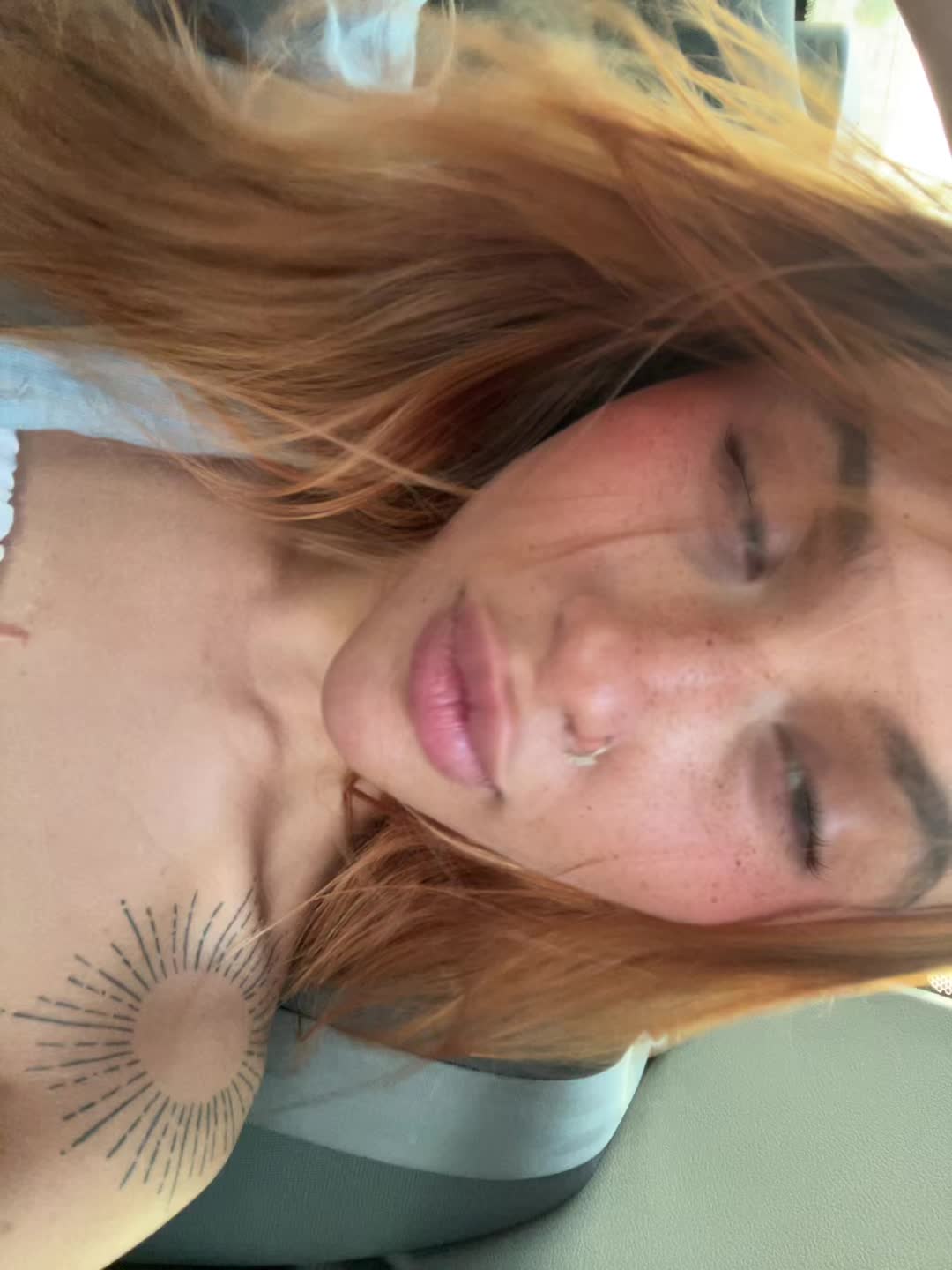 @callmekiwaa