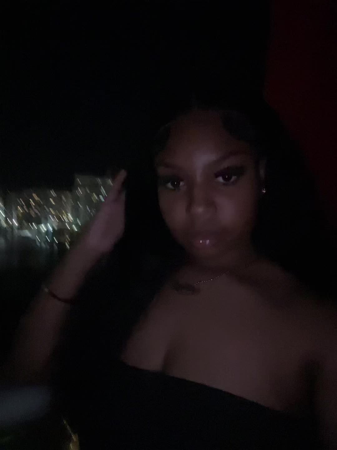 @_.femaledurkio