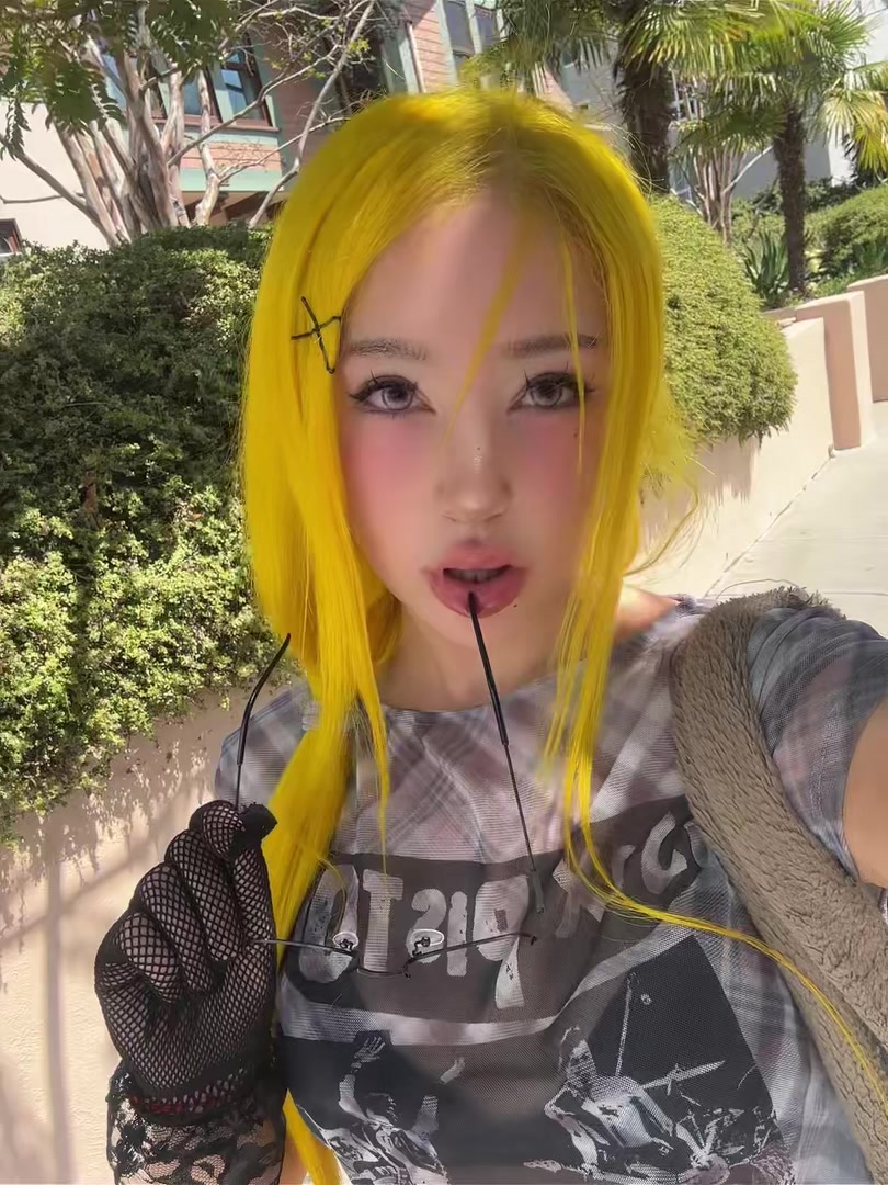 @Anoi